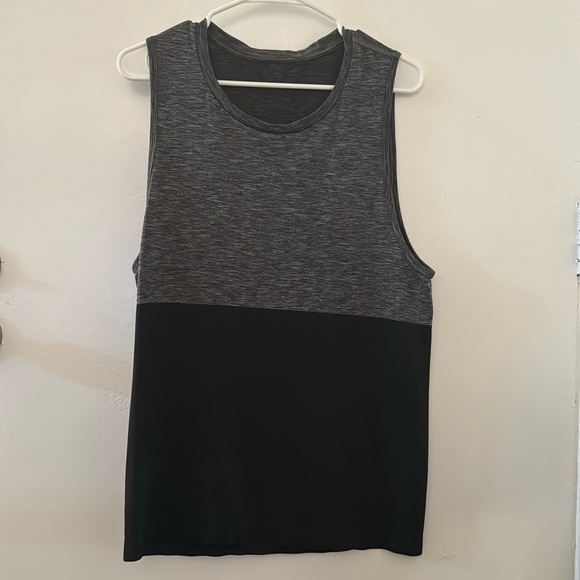Alo Men’s Grey/Black Muscle Tank, Size Medium - Picture 1 of 3
